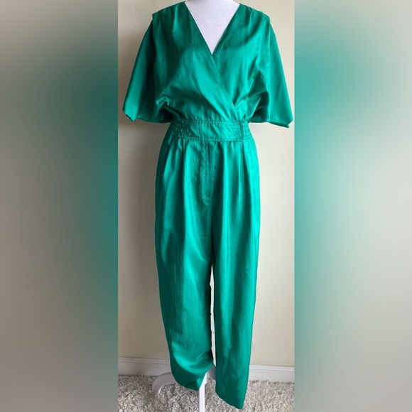 Vintage Pants - VINTAGE 1980’s V NECK JOAN WALTERS JUMPSUIT GREEN SZ 16